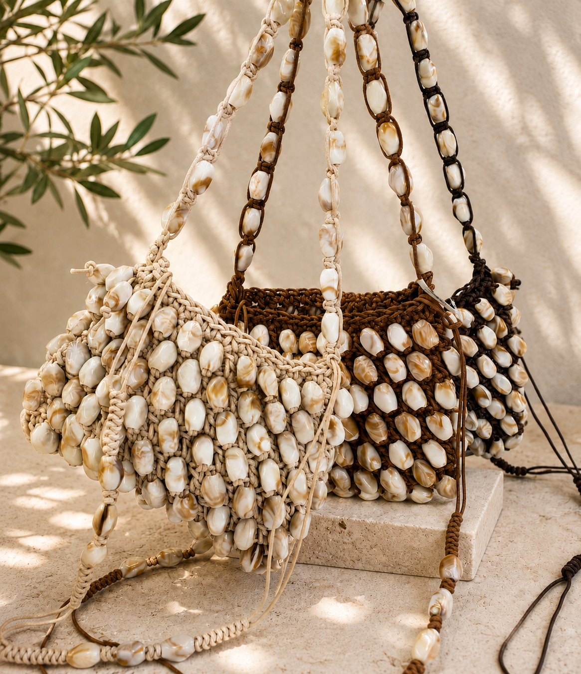 Sirena Shell Purse