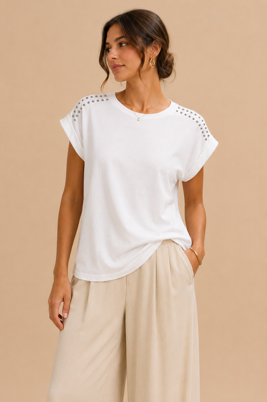 Tacha Tee