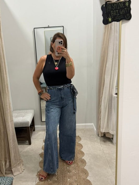 Mari Jeans