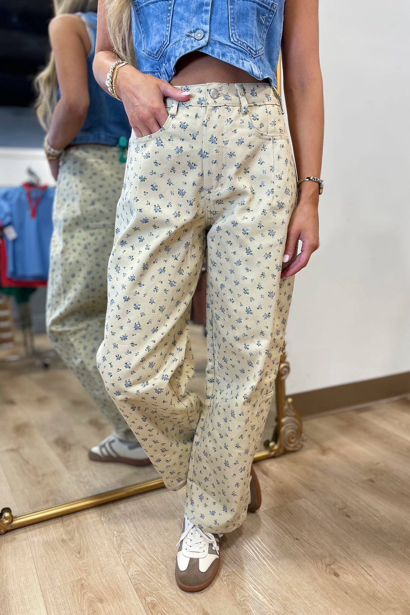 Ecra Jeans