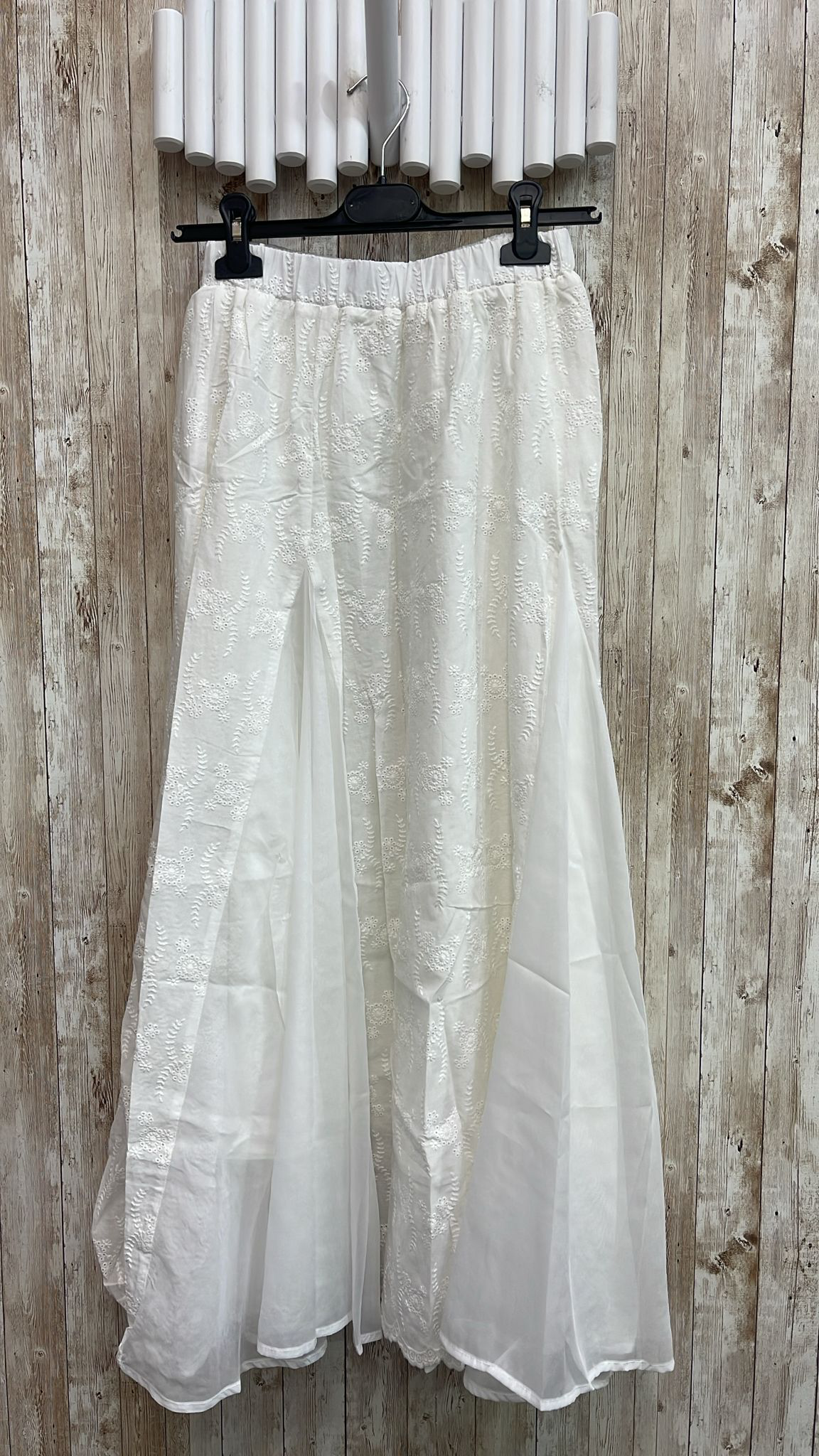 Ricamato Skirt