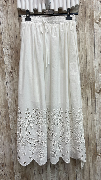 Ricamato Skirt