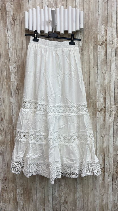 Ricamato Skirt