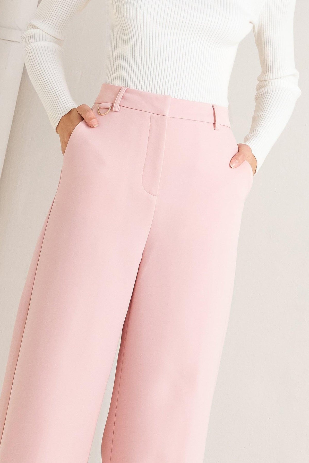 Rose Classic Woven Pants
