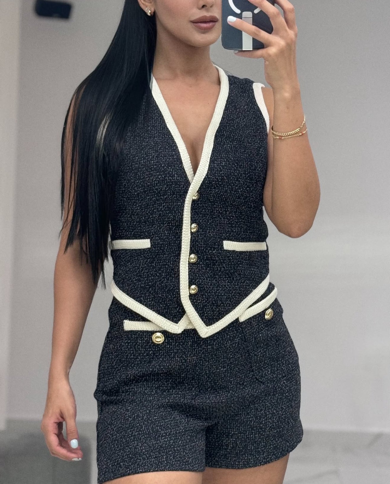 Tula Vest And Short Set