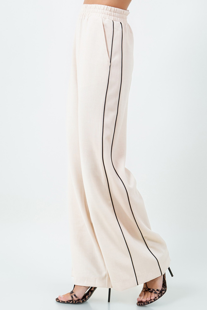 Contrast Piping Set
